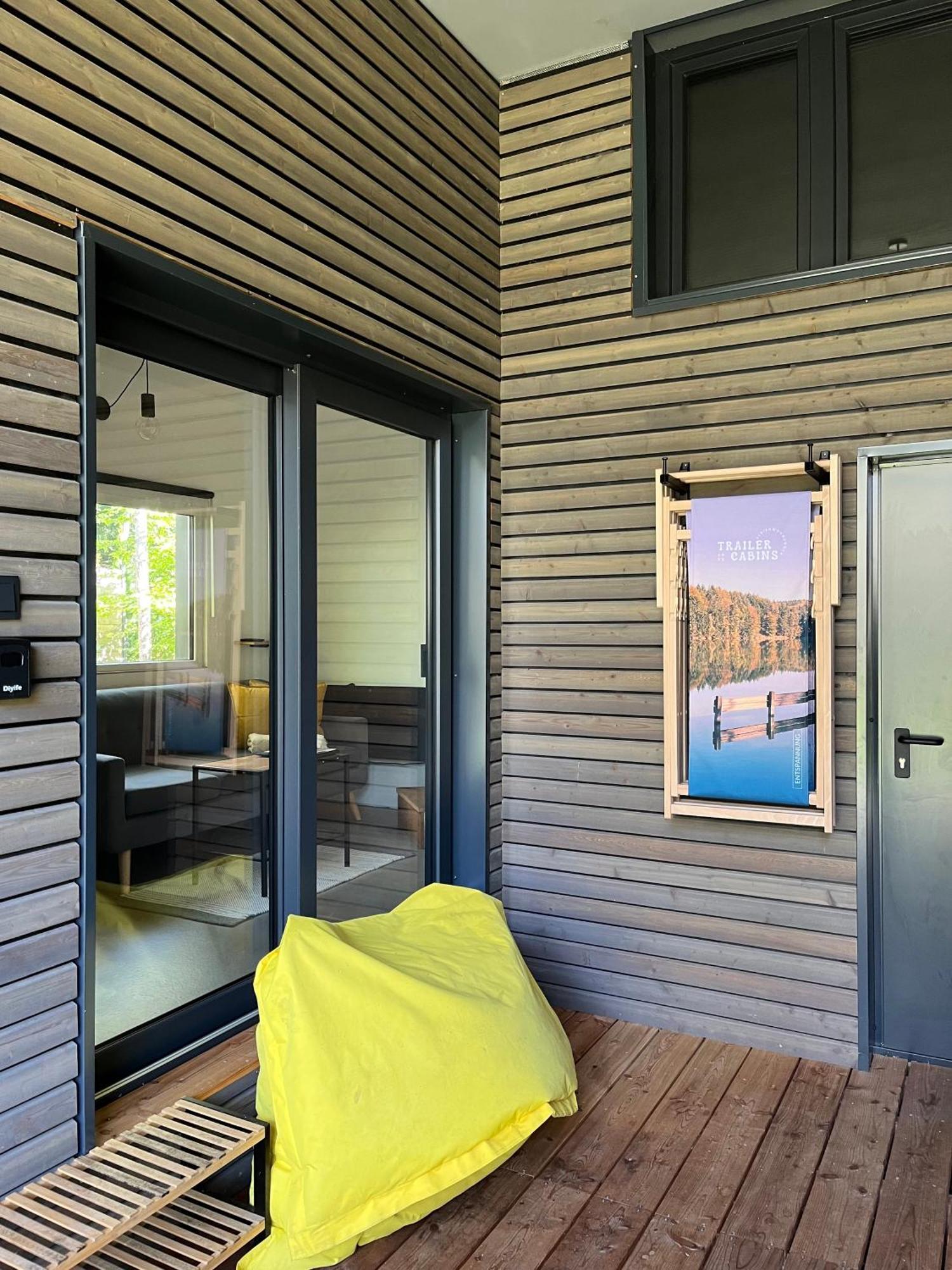 Modernes Tinyhouse Trailer Cabins Am Waldrand - Mit Seezugang Eging Bagian luar foto